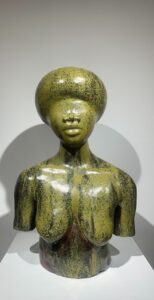 Beautiful buste by Simone Leigh at the Christie's preview.